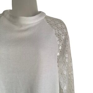 MIHOLL White Mock Neck Waffle Knit Dainty Boho Lace Sleeve Blouse Top Women's M